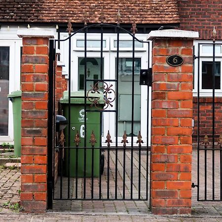 Cozy Double Room - Only Room Londra Exterior foto